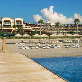 Armas Labada1 , 飯店凯梅尔